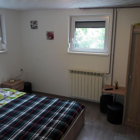 Apartments Rozi Бовец Екстер'єр фото